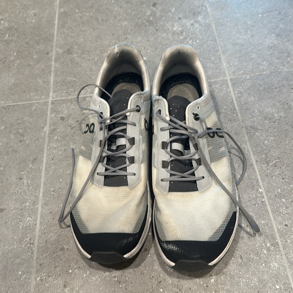 On Cloudvista Low Top Trail Sneakers | 10.5 - Picture 8 of 9